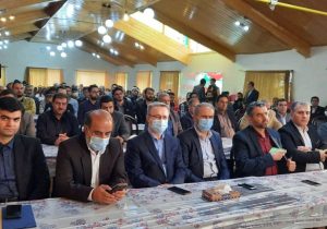 معلمان پرچمدار عرصه علم‌آموزی و اسباب نجات بشریت از گرداب جهل است