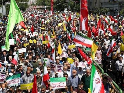 تجمع مردمی مازندرانی‌ها همراه با تشییع شهدای امنیت+فیلم